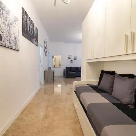 San Babila - Luxury Milanese Apartment Exterior photo