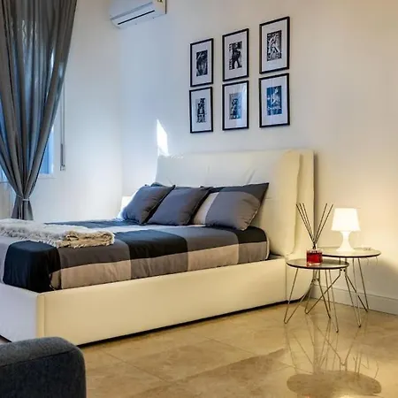 San Babila - Luxury Milanese Apartment Exterior photo